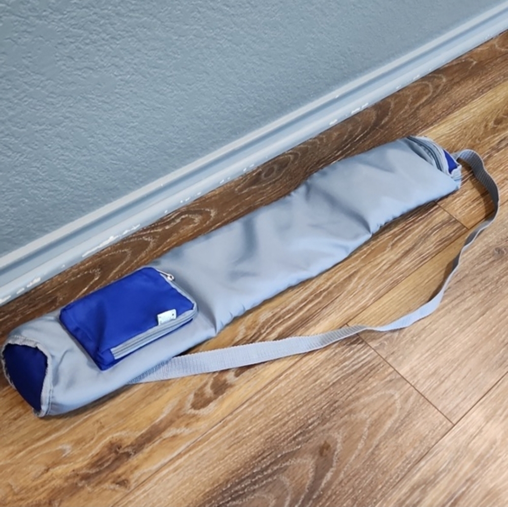 NWOT Blue Avocado 6 Can Insulated Tube Cooler Blue Gray